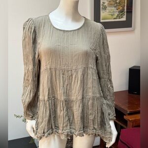 American Eagle Outfitters Tan Puff Sleeve Blouse